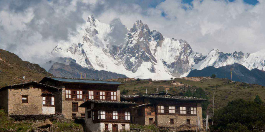 Bhutan Dur Hot spring trekking 