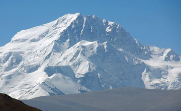 Mt. Shishapangma expedition