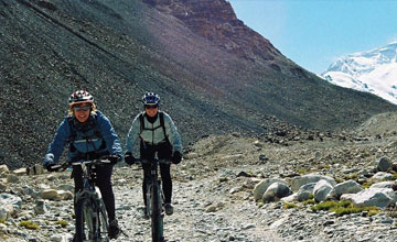 Tibet mountain biking tour