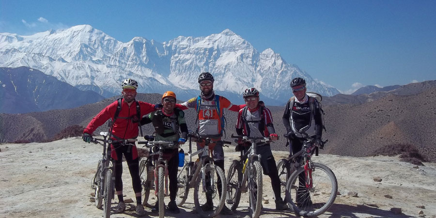 Upper Mustang mountain biking tour